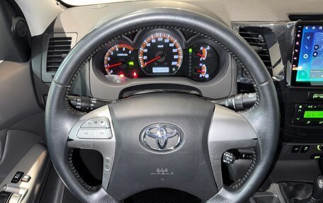Toyota Hilux VII, 2012 год, 2 390 000 рублей, 20 фотография
