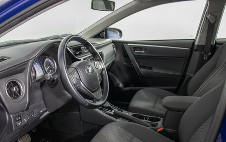 Toyota Corolla, 2017 год, 1 820 000 рублей, 10 фотография