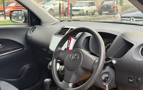 Toyota Ist II, 2007 год, 750 000 рублей, 24 фотография