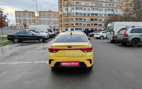 KIA Rio IV, 2020 год, 800 000 рублей, 4 фотография