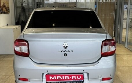 Renault Logan II, 2015 год, 830 000 рублей, 3 фотография