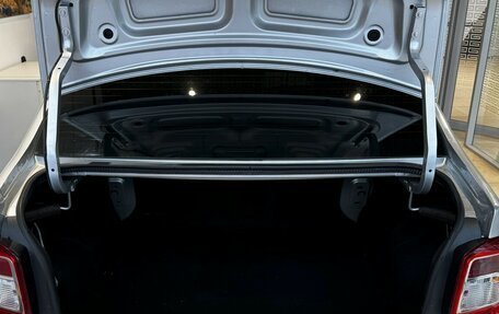 Renault Logan II, 2015 год, 830 000 рублей, 11 фотография