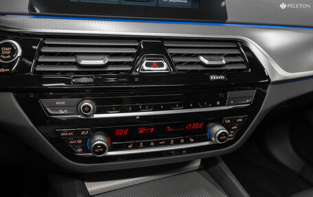 BMW 5 серия, 2020 год, 3 820 000 рублей, 18 фотография