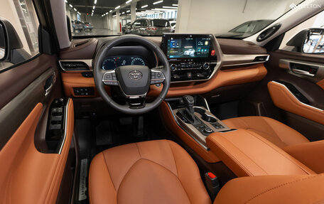 Toyota Highlander, 2025 год, 6 150 000 рублей, 7 фотография