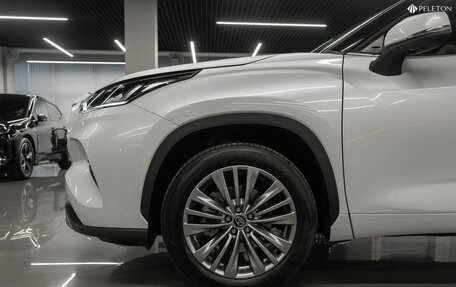 Toyota Highlander, 2025 год, 6 150 000 рублей, 31 фотография