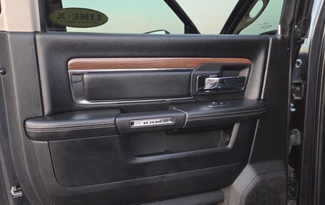 Dodge RAM IV, 2015 год, 9 000 000 рублей, 12 фотография