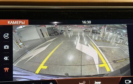 Land Rover Range Rover IV рестайлинг, 2019 год, 5 900 000 рублей, 23 фотография