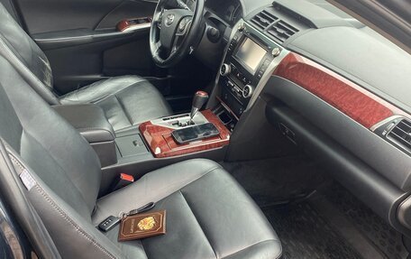 Toyota Camry, 2012 год, 1 700 000 рублей, 5 фотография