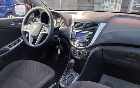 Hyundai Solaris II рестайлинг, 2012 год, 720 000 рублей, 9 фотография