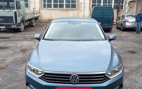 Volkswagen Passat B8 рестайлинг, 2015 год, 1 695 000 рублей, 5 фотография