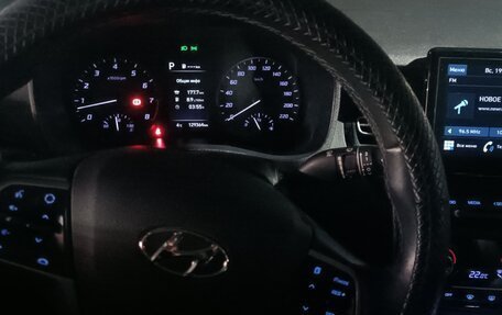 Hyundai Solaris II рестайлинг, 2021 год, 1 580 000 рублей, 8 фотография