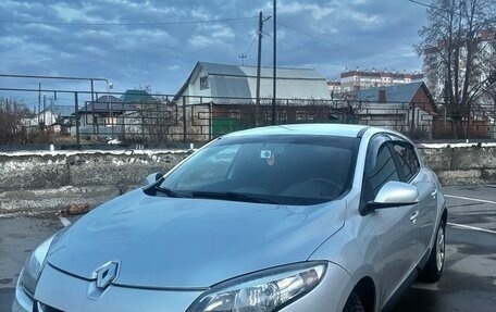 Renault Megane III, 2012 год, 600 000 рублей, 3 фотография