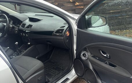 Renault Megane III, 2012 год, 600 000 рублей, 19 фотография