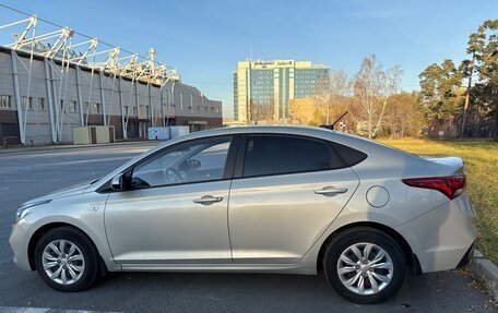 Hyundai Solaris II рестайлинг, 2018 год, 1 450 000 рублей, 8 фотография