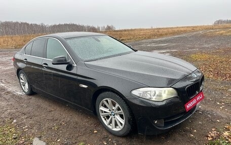 BMW 5 серия, 2012 год, 1 800 000 рублей, 3 фотография