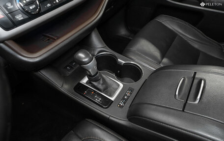 Toyota Highlander III, 2014 год, 2 290 000 рублей, 16 фотография