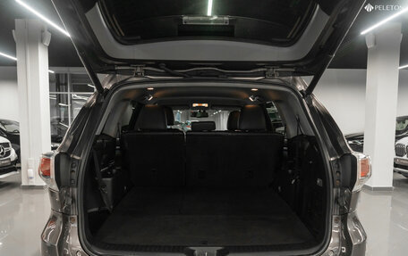 Toyota Highlander III, 2014 год, 2 290 000 рублей, 26 фотография