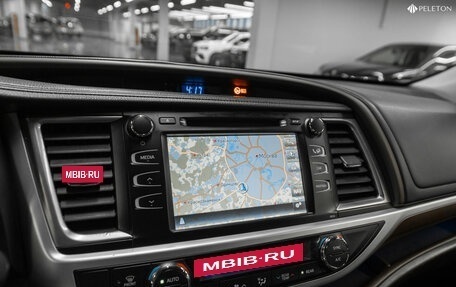 Toyota Highlander III, 2014 год, 2 290 000 рублей, 17 фотография