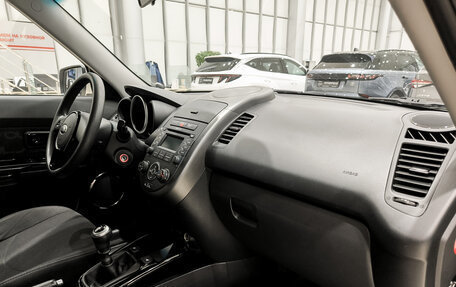 KIA Soul I рестайлинг, 2013 год, 880 000 рублей, 13 фотография