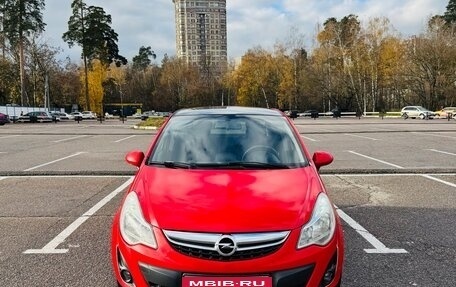 Opel Corsa D, 2011 год, 730 000 рублей, 1 фотография