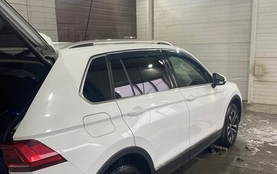 Volkswagen Tiguan II, 2018 год, 2 000 000 рублей, 1 фотография