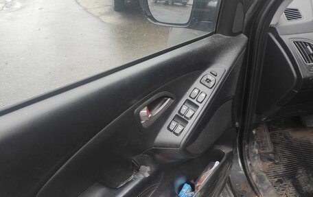 Hyundai ix35 I рестайлинг, 2011 год, 870 000 рублей, 7 фотография