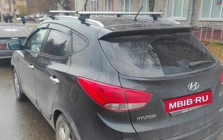 Hyundai ix35 I рестайлинг, 2011 год, 870 000 рублей, 2 фотография