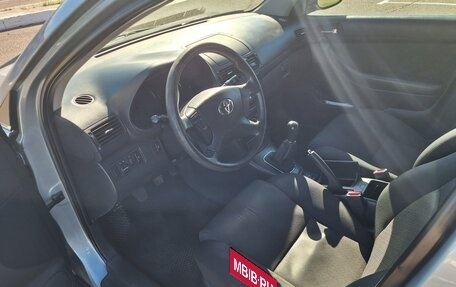 Toyota Avensis III рестайлинг, 2007 год, 735 000 рублей, 13 фотография