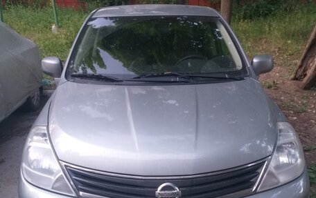 Nissan Tiida, 2011 год, 850 000 рублей, 1 фотография