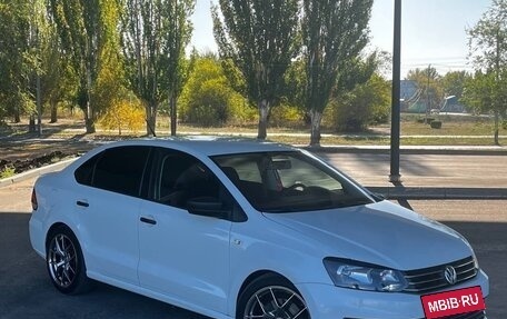 Volkswagen Polo VI (EU Market), 2016 год, 835 000 рублей, 5 фотография