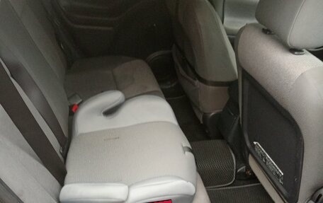 Pontiac Vibe II, 2003 год, 400 000 рублей, 10 фотография