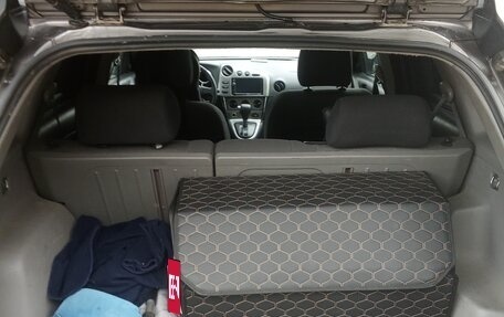 Pontiac Vibe II, 2003 год, 400 000 рублей, 11 фотография