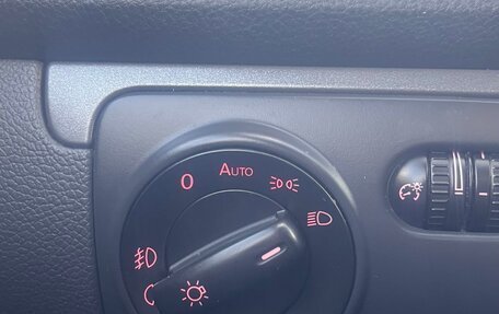 Volkswagen Jetta VI, 2008 год, 555 555 рублей, 13 фотография