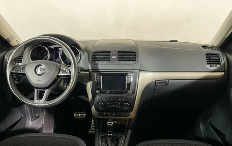 Skoda Yeti I рестайлинг, 2015 год, 1 547 000 рублей, 13 фотография