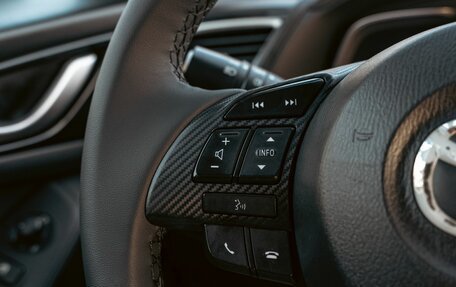 Mazda 3, 2017 год, 1 395 000 рублей, 13 фотография