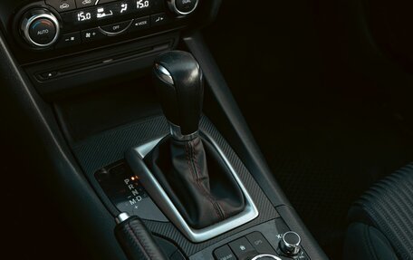 Mazda 3, 2017 год, 1 395 000 рублей, 17 фотография