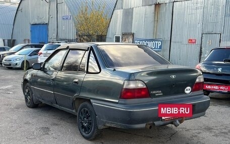 Daewoo Nexia I рестайлинг, 2002 год, 140 000 рублей, 3 фотография