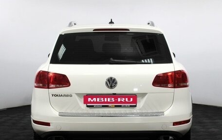 Volkswagen Touareg III, 2010 год, 1 590 000 рублей, 6 фотография