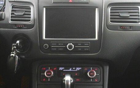 Volkswagen Touareg III, 2010 год, 1 590 000 рублей, 13 фотография