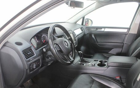 Volkswagen Touareg III, 2010 год, 1 590 000 рублей, 15 фотография