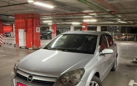 Opel Astra H, 2004 год, 399 999 рублей, 1 фотография