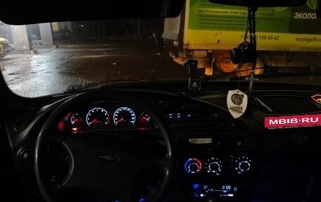 Chevrolet Niva I рестайлинг, 2004 год, 270 000 рублей, 9 фотография