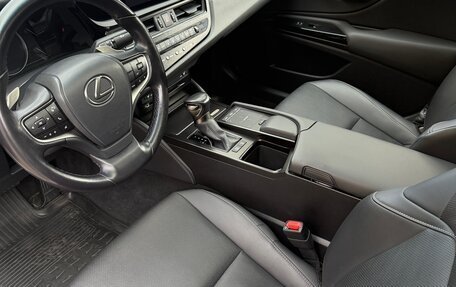 Lexus ES VII, 2021 год, 3 850 000 рублей, 5 фотография