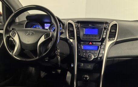 Hyundai i30 II рестайлинг, 2016 год, 1 400 000 рублей, 12 фотография