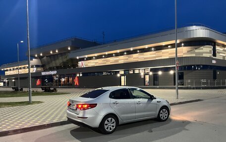 KIA Rio III рестайлинг, 2016 год, 1 350 000 рублей, 2 фотография