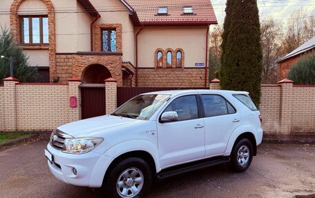 Toyota Fortuner I, 2010 год, 1 990 000 рублей, 3 фотография