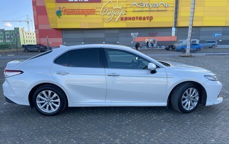 Toyota Camry, 2018 год, 1 800 000 рублей, 1 фотография