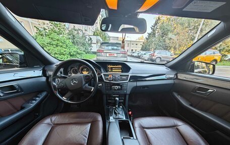 Mercedes-Benz E-Класс, 2011 год, 1 400 000 рублей, 8 фотография
