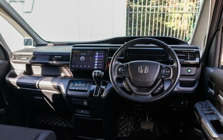 Honda Stepwgn IV, 2020 год, 2 989 000 рублей, 11 фотография