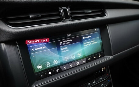 Jaguar XF II, 2017 год, 2 299 000 рублей, 18 фотография